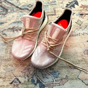 NWOT Adidas Blush Sneakers